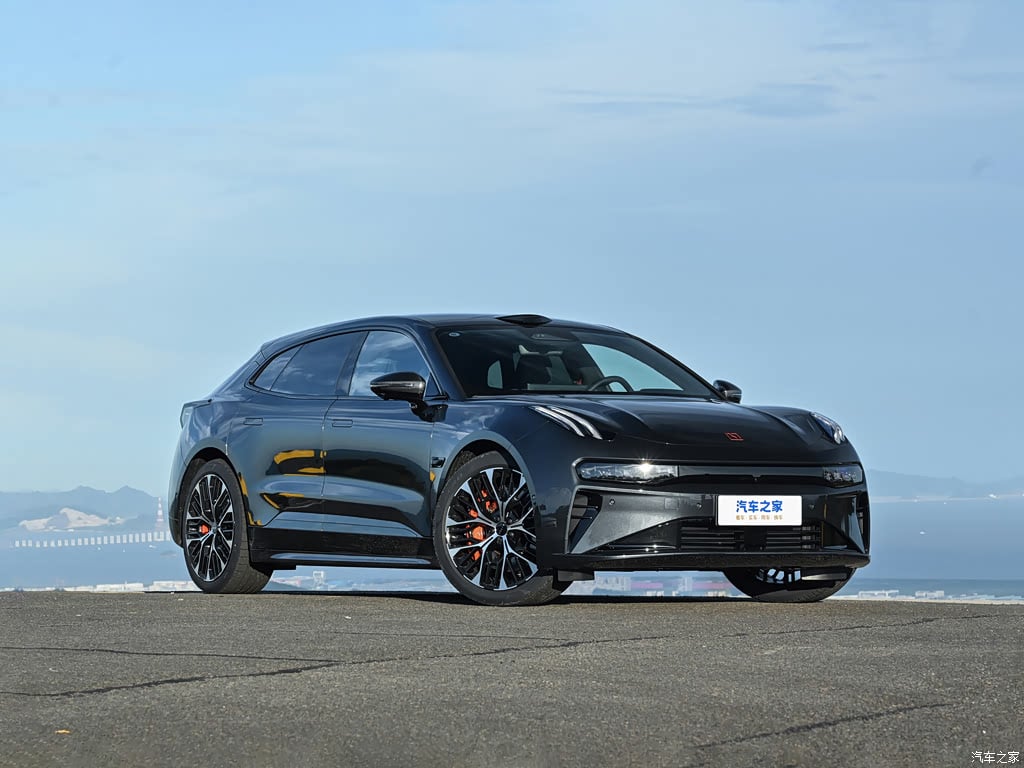 2026 Zeekr 001 103kWh AWD Ultra+ — на экспорт